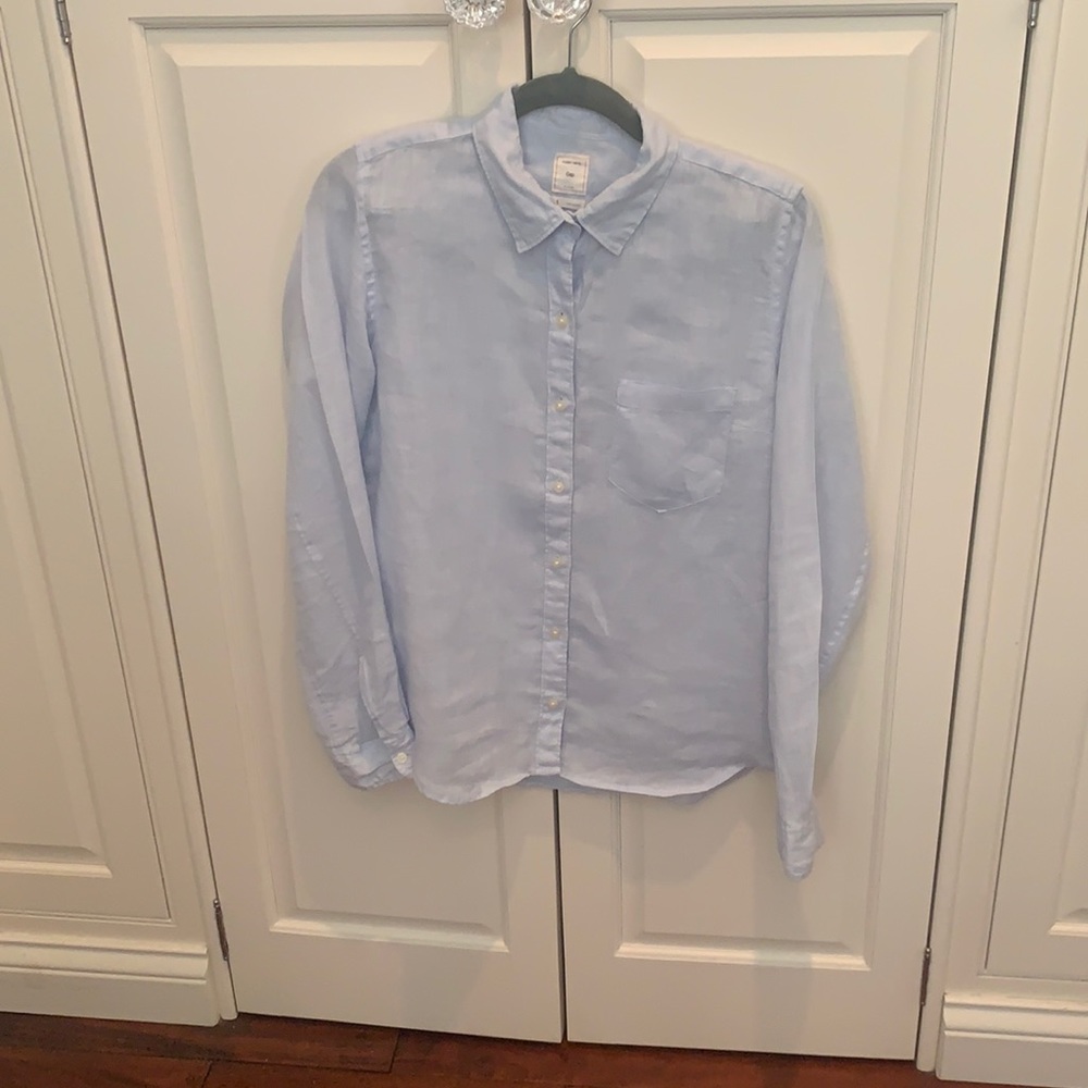 Gap light blue long sleeve